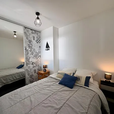 Apartment Confortable, Face A La Mer, Animaux Admis